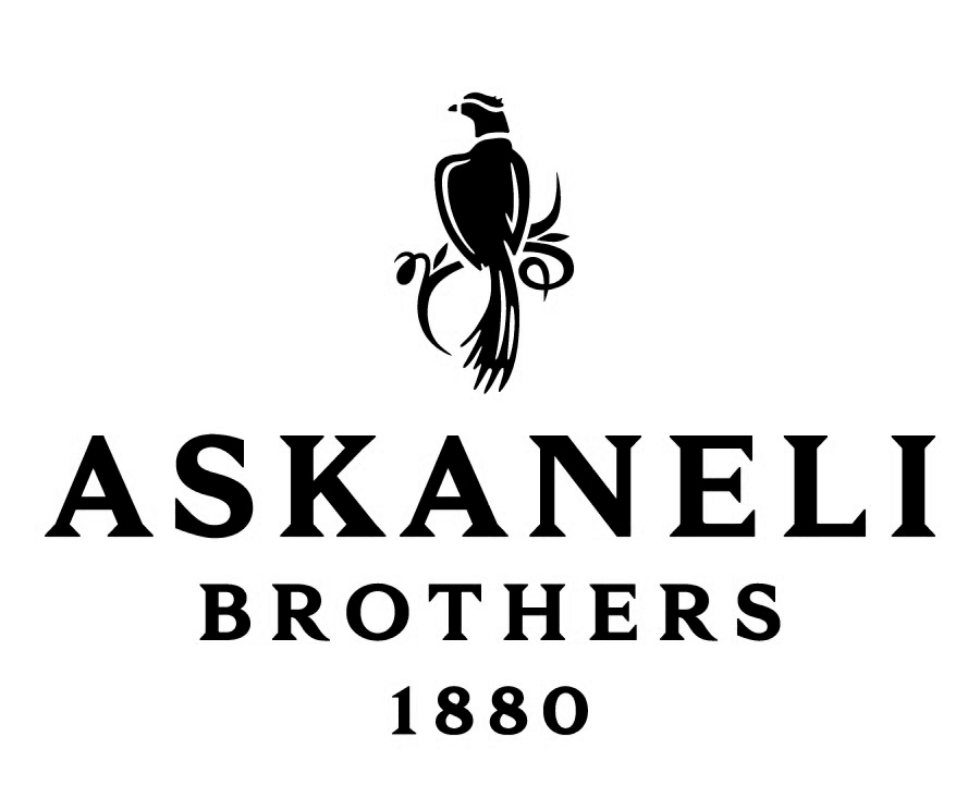 Коньяк асканели 5 vs. Askaneli brothers 1880 коньяк. Братья Асканели завод. Асканели логотип. Askaneli вино 1880.